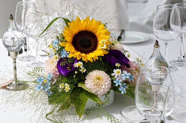 Dekoracja z kwiatów
